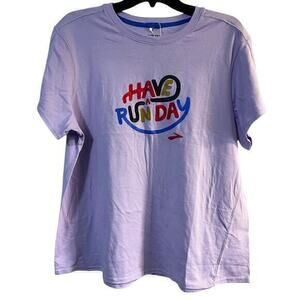 Brooks Woman’s Lavender Purple Have A Run Day Logo Fun Tee NWT Size XL